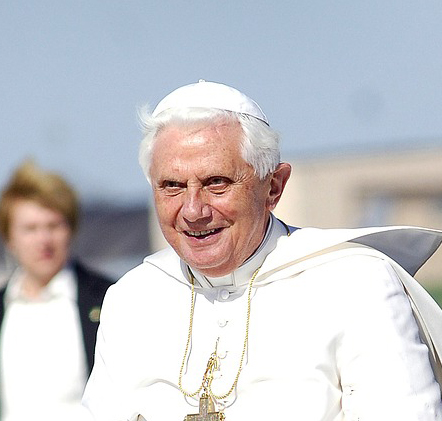 Vida y muerte de Benedicto XVI